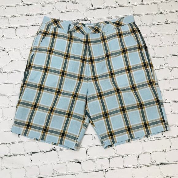 Steve Harvey Plaid Linen Short - Picture 6 of 6